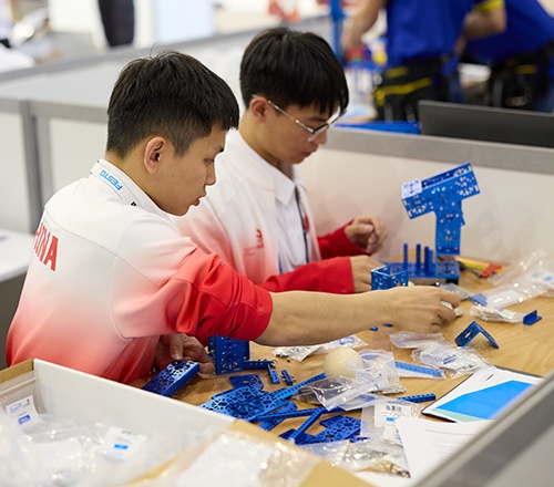 WorldSkills Lyon Autonomous Mobile Robotics Competition